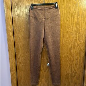 White House Black Market Brown Paisley Runway Leggings size 6.